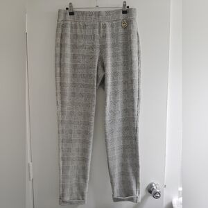 Michael Kors Black and White Capris